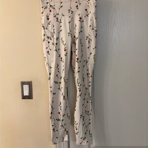Fabletics White Floral Leggings